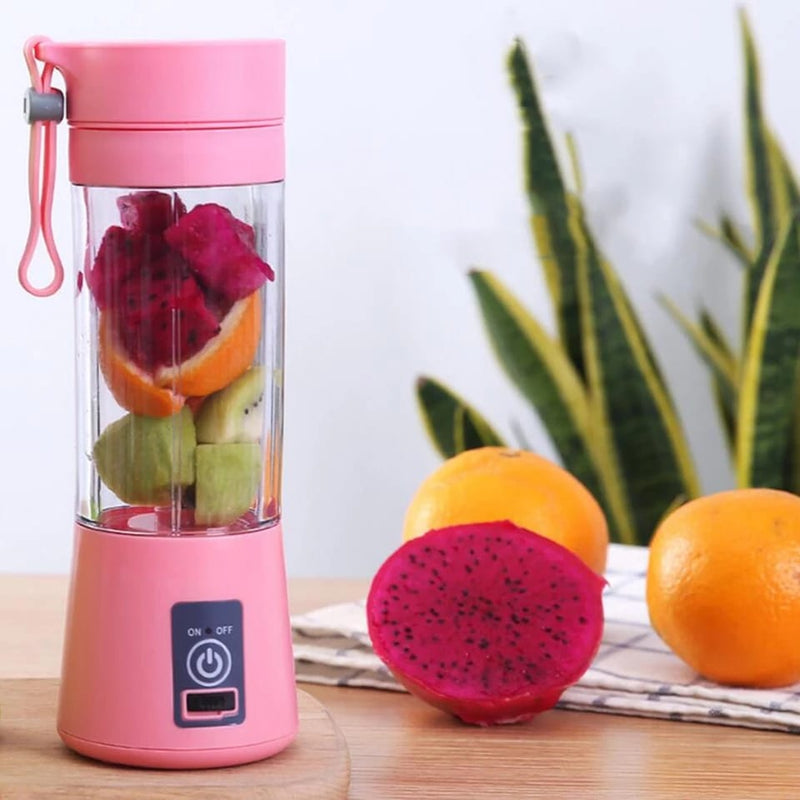 Mini Liquidificador Portátil Para Frutas , Shakes - Copo com 6 Lâminas